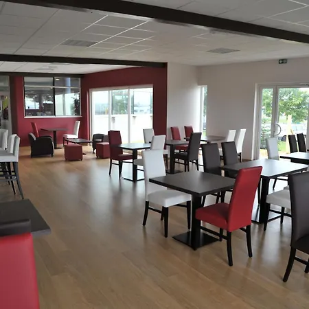 Relais De 2* Barbezieux-Saint-Hilaire