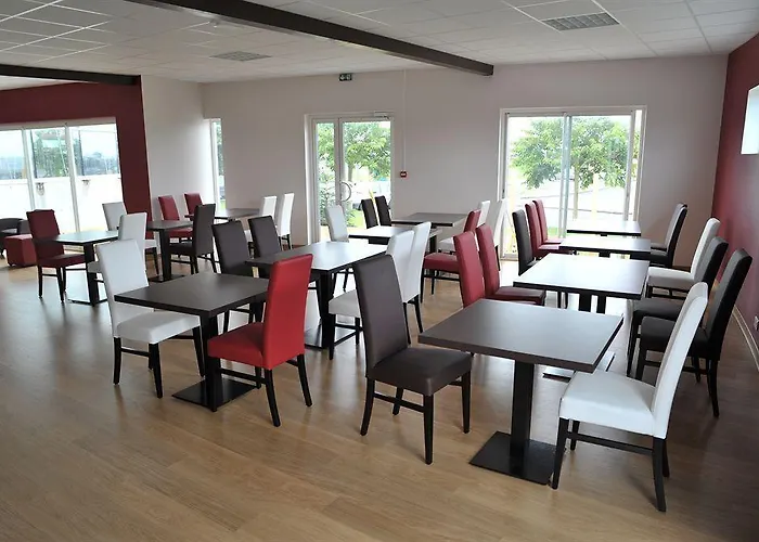 Relais De 2* Barbezieux-Saint-Hilaire